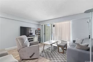 Photo #3: 202523454 Listing 