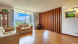 Photo #5: 202523458 Listing 