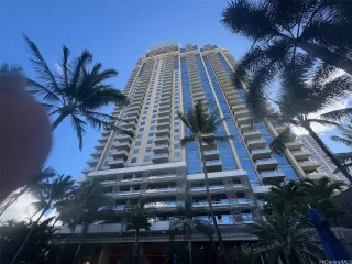 Photo #3: 202523468 Listing 