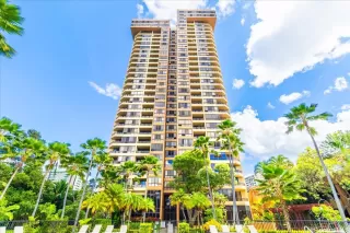 Photo #4: 202523495 Listing 