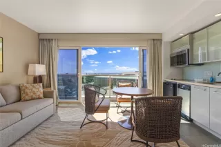 Photo #2: 202523593 Listing 