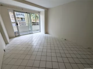 Photo #2: 202523653 Listing 