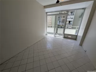 Photo #4: 202523653 Listing 