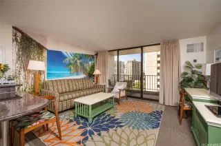 Photo #2: 202523660 Listing 