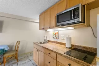 Photo #6: 202523665 Listing 