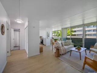 Photo #2: 202523673 Listing 