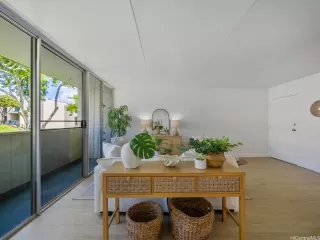 Photo #5: 202523673 Listing 