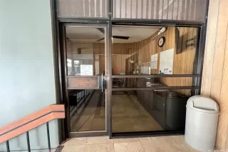 Photo #3: 202523687 Listing 