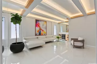 Photo #3: 202523698 Listing 