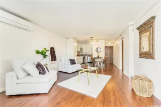 Photo #3: 202523700 Listing 