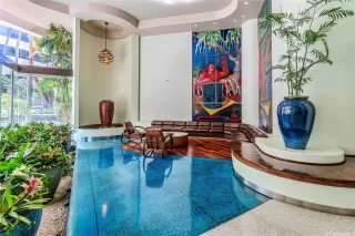 Photo #5: 202523714 Listing 