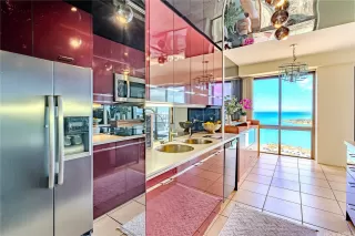 Photo #6: 202523714 Listing 