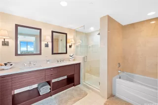 Photo #5: 202523724 Listing 