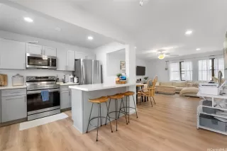 Photo #3: 202523744 Listing 