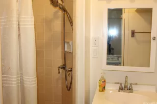 Photo #5: 202523757 Listing 