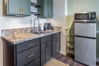 Photo #4: 202523761 Listing 