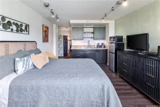 Photo #6: 202523761 Listing 