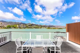 Photo #4: 202523788 Listing