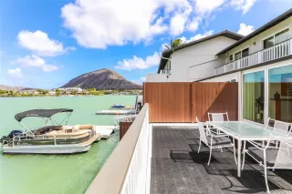 Photo #5: 202523788 Listing