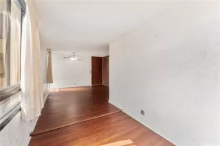 Photo #5: 202523790 Listing 