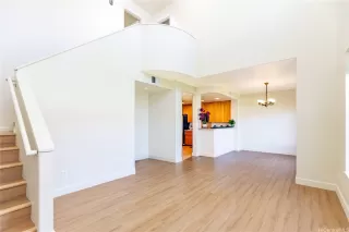 Photo #5: 202523808 Listing 