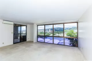 Photo #3: 202523837 Listing 