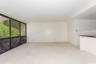 Photo #5: 202523837 Listing 