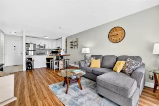 Photo #4: 202523839 Listing 