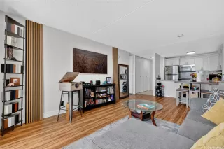 Photo #5: 202523839 Listing 