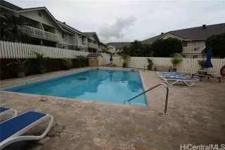 Photo #5: 202523855 Listing