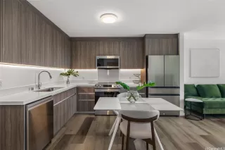 Photo #4: 202523856 Listing 