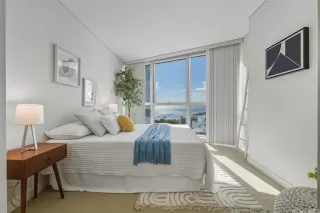 Photo #6: 202523885 Listing 