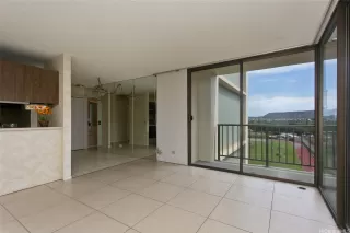 Photo #4: 202523913 Listing 