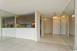 Photo #5: 202523913 Listing 