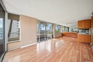Photo #2: 202523946 Listing 