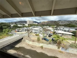 Photo #5: 202523954 Listing 