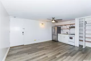 Photo #3: 202523976 Listing 