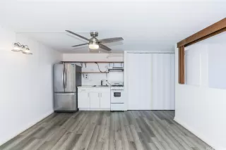 Photo #5: 202523976 Listing 