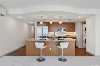Photo #3: 202524000 Listing 