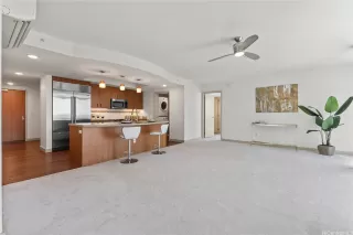 Photo #4: 202524000 Listing 