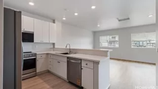 Photo #6: 202524005 Listing 