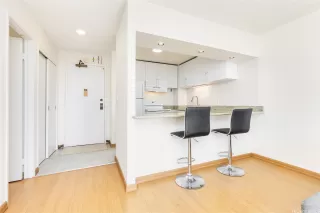 Photo #4: 202524023 Listing 