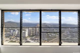 Photo #3: 202524070 Listing 