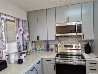 Photo #2: 202524153 Listing 