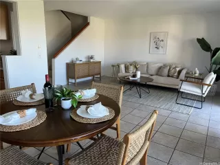 Photo #3: 202524186 Listing