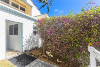 Photo #6: 202524186 Listing