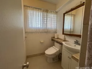Photo #4: 202524195 Listing