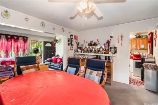 Photo #4: 202524200 Listing