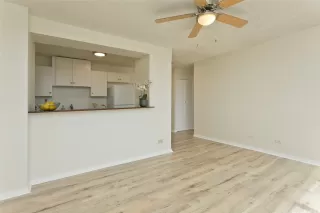 Photo #3: 202524202 Listing 