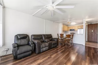 Photo #2: 202524203 Listing 